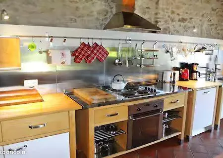 Caille Bas En Haut-languedoc بيت للعطل
